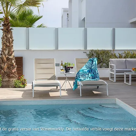 Villa Laguna Flamenco *