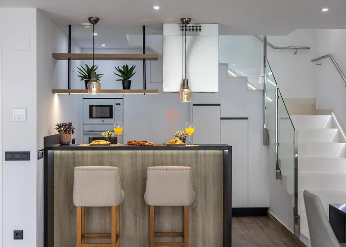 Laguna Flamenco Vila *