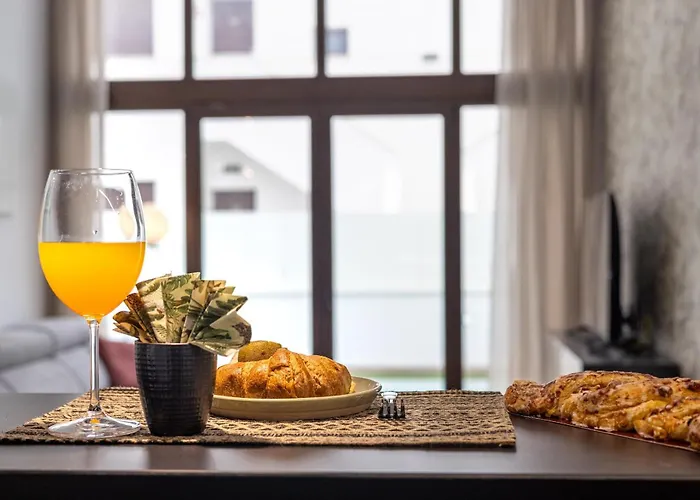 Laguna Flamenco Vila