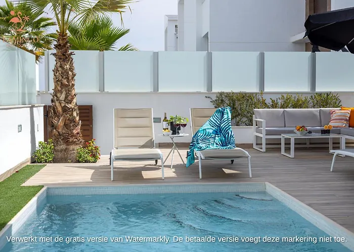 Villa Laguna Flamenco *